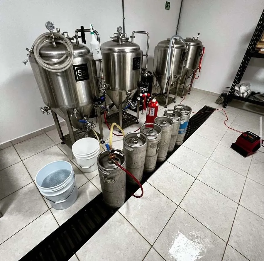 Fermentadores y barriles